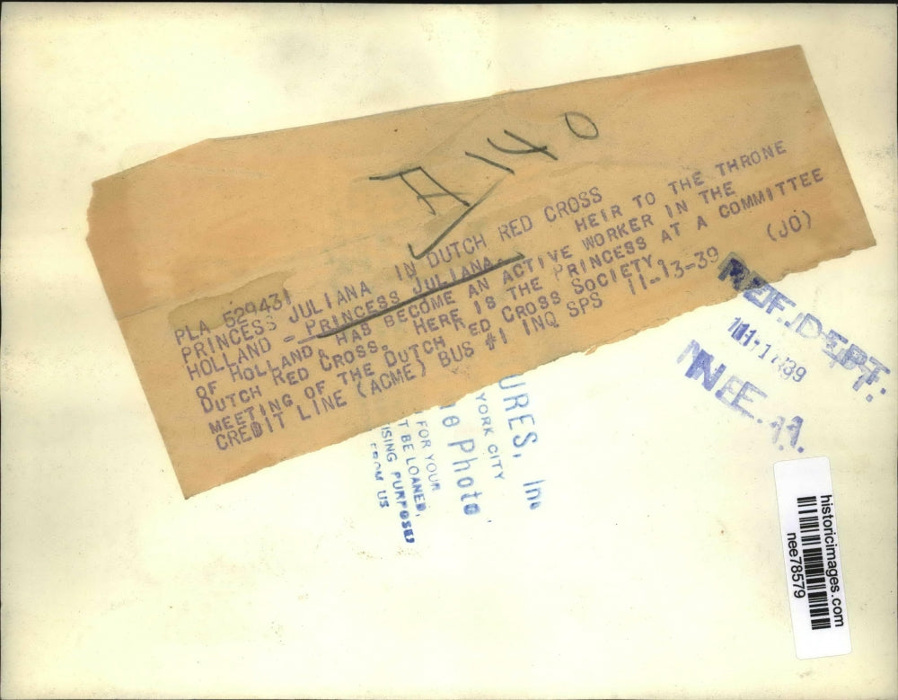 1939 Press Photo Princess Juliana Heir to Throne in Holland in Dutch Red Cross