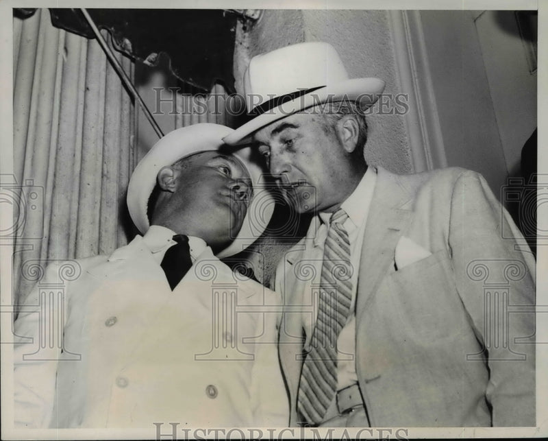 Load image into Gallery viewer, 1939 Press Photo Harry Woodring, Sec. of War and Sec. Charles Edison of Navy.
