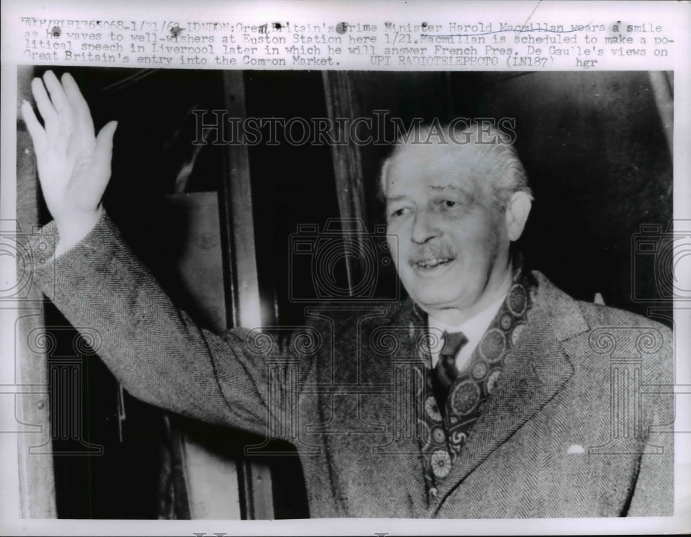 1963 Press Photo Harold Macmillan Great Britain Prime Minister at Euston Station