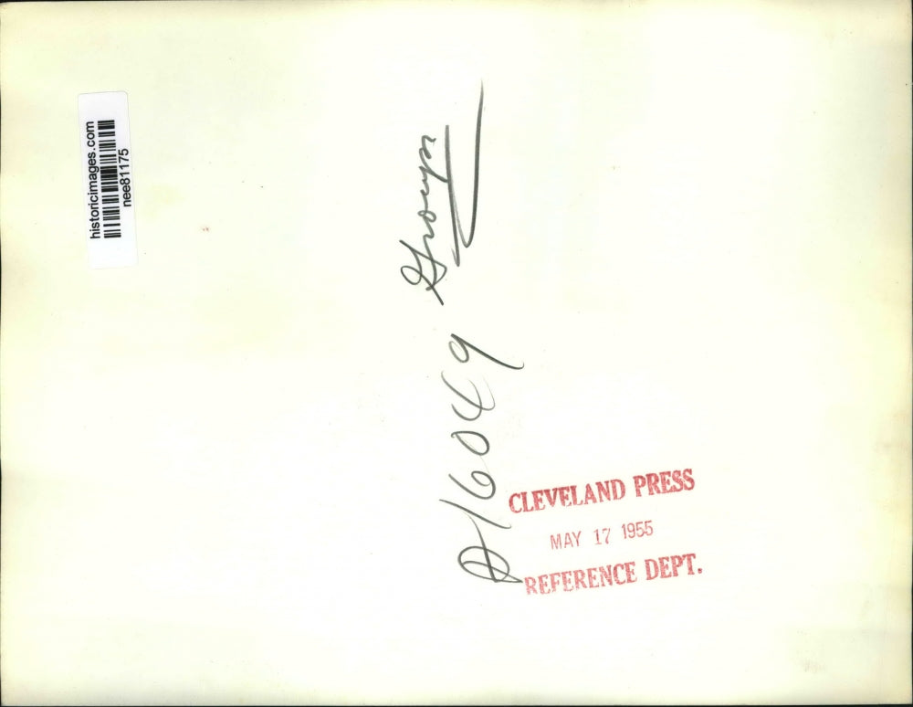 1955 Press Photo President Eisenhower present a Program for Polio Vacine.