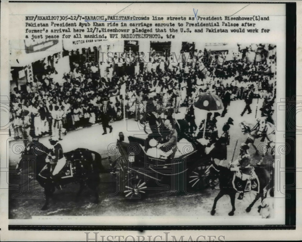 1959 Press Photo President Eisenhower At Karachi, Pakistan - nee81180