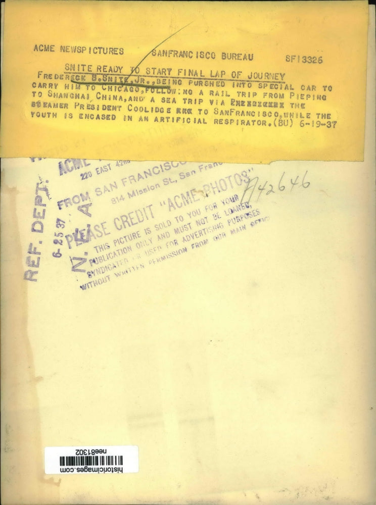 1931 Press Photo Frederick Snite Jr in a iron lung loaded to train for Chicago t