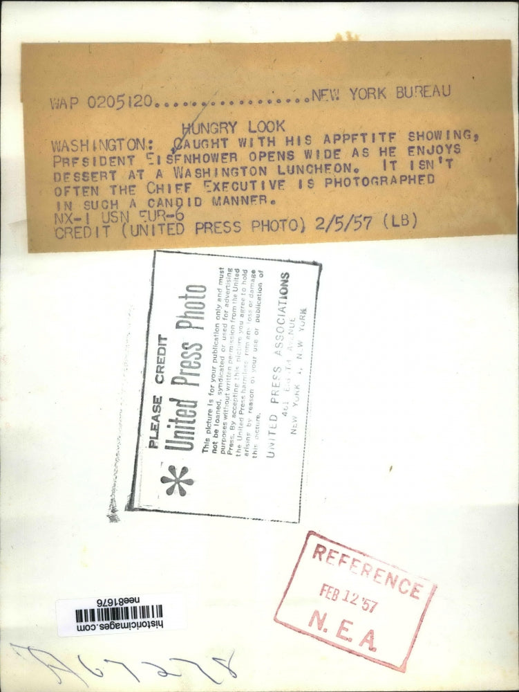 1957 Press Photo President Eisenhower at a Washington DC luncheon - nee81676