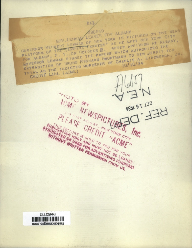 1934 Press Photo NY Governor Herbert Lehman at train station at NYC - nee82113