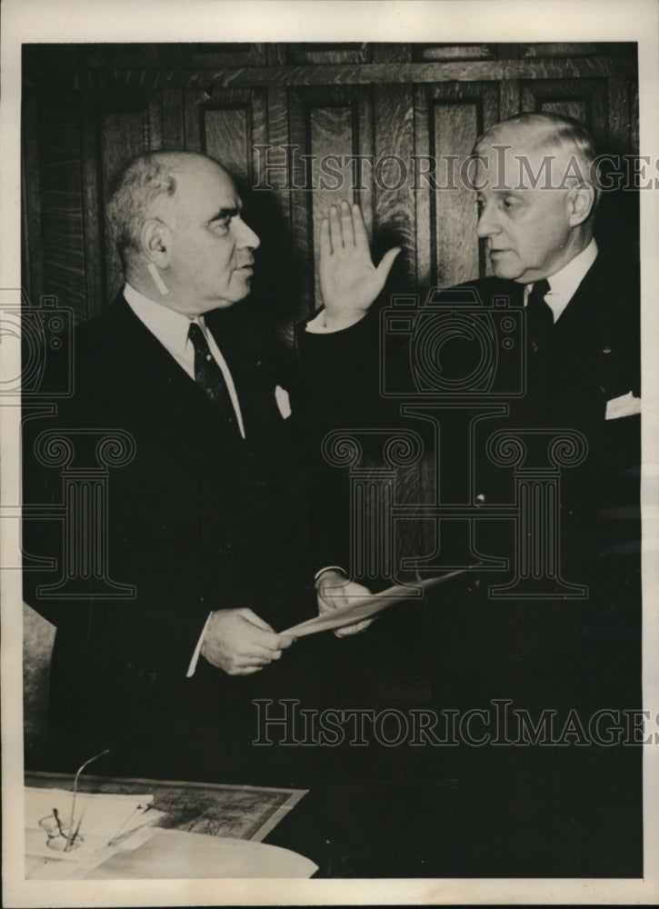 Load image into Gallery viewer, 1940 Press Photo NY Governor Herbert Lehman &amp; Maj Gen Walter Robinson in DC
