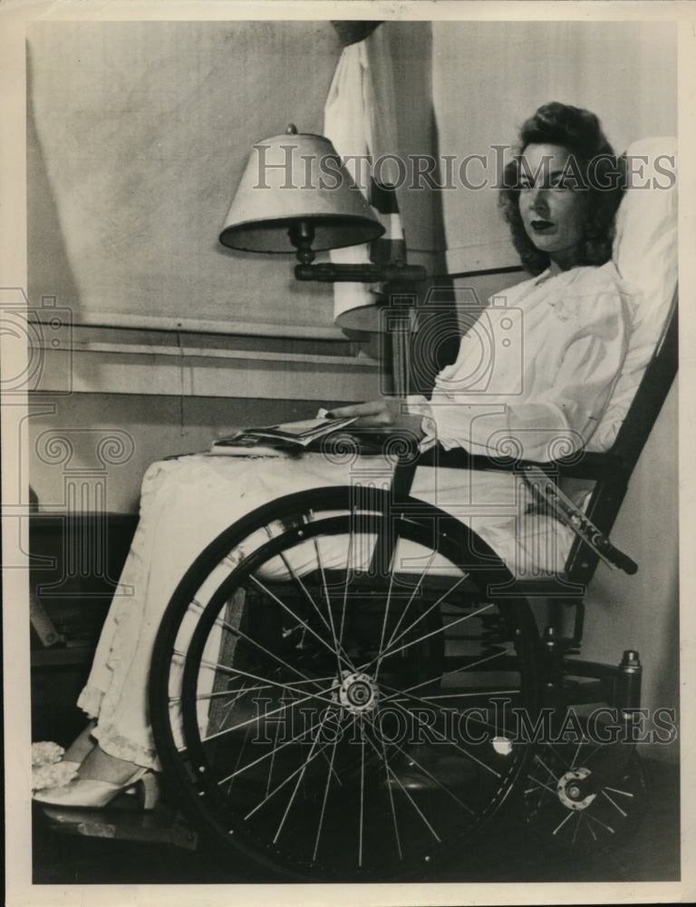 1947 Press Photo Wheelchair. - nee82280