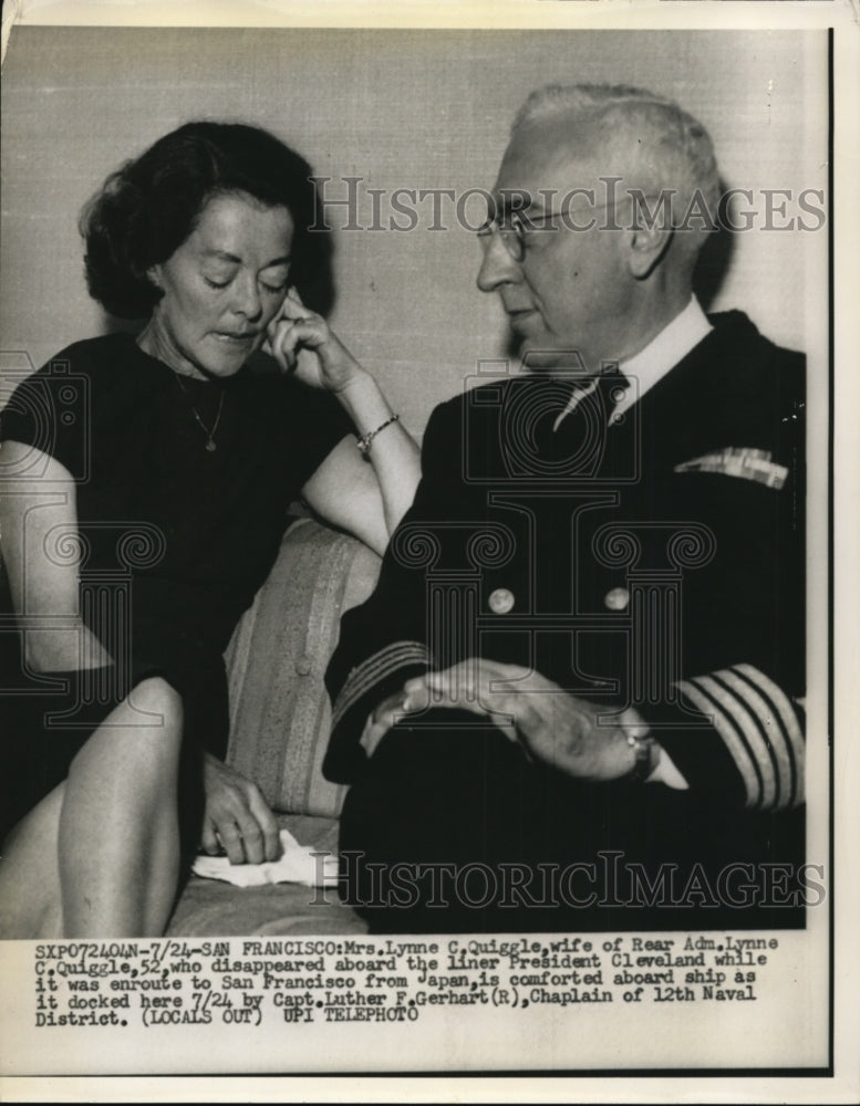 1958 Press Photo Mrs Lynne Quiggle wife of Rear Abd Lynne Quiggle - nee82296