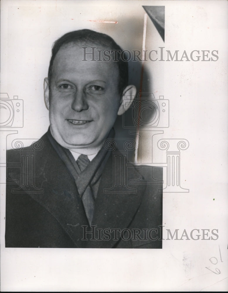 Load image into Gallery viewer, 1959 Press Photo C Douglas Dillon poses in his business suit - nee83095
