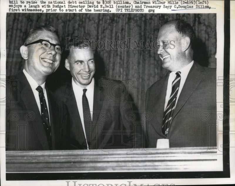 Load image into Gallery viewer, 1962 Press Photo Wilbur Mills,David E. Bell and Secy. C.Douglas Dilles.
