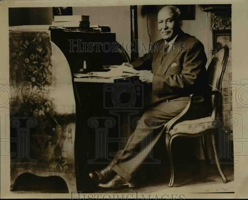 Load image into Gallery viewer, 1935 Press Photo Dr Azaj Wargner C Martin Ethiopian Minister in London
