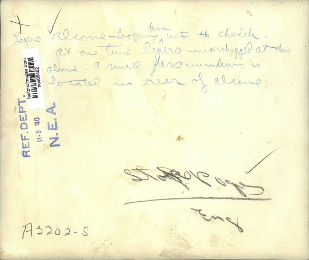 1940 Press Photo Alcove looking down to church workishipped at Englanf