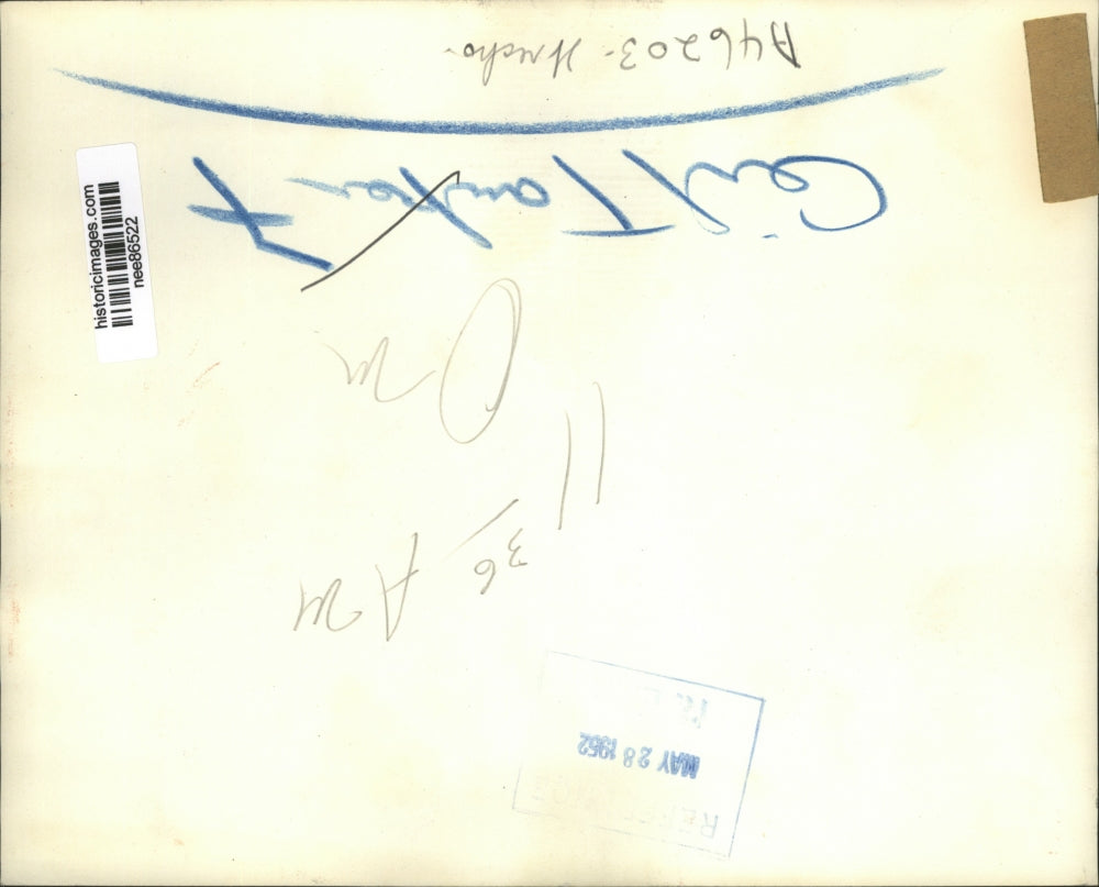 1952 Press Photo Tanker Exploded After Colliding With A Cargo Vessel - nee86522