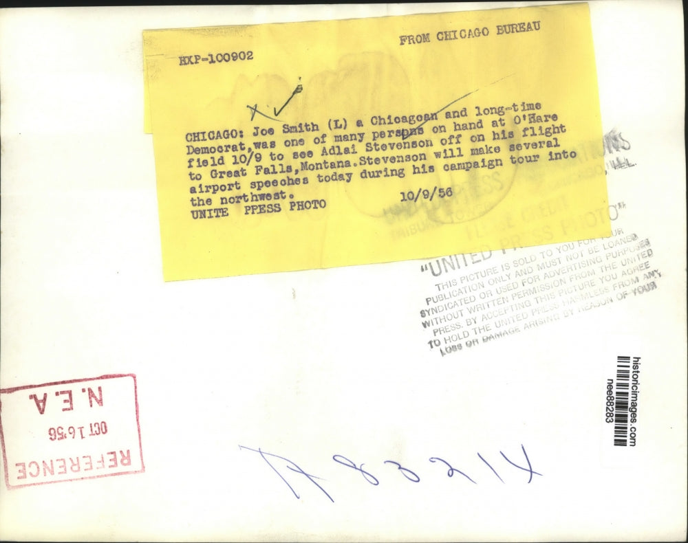 1956 Press Photo Adlai Stevenson and Joe Smith meet at O'hare Field - nee88283