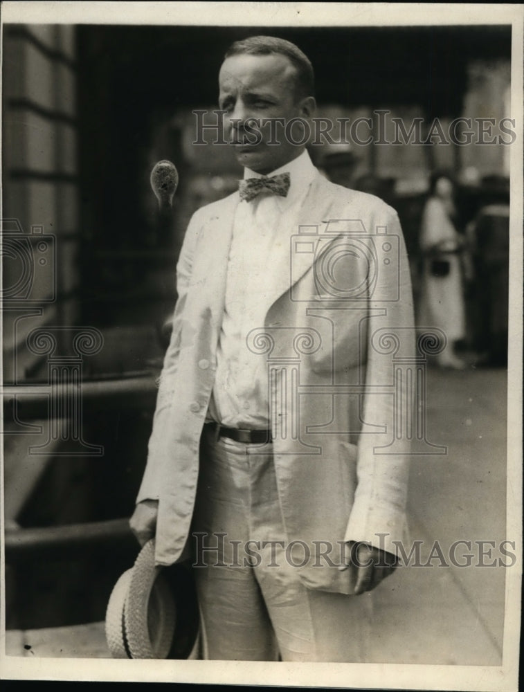 1923 Press Photo Theodore Roosevelt Leaving The White House - nee88526