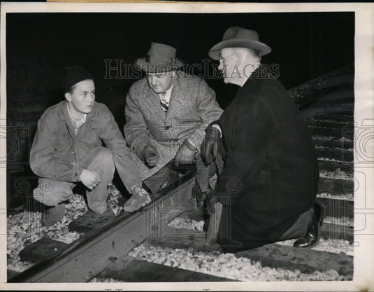 1947 Press Photo Robert Sims confessed that he tried to wreck train - nee88967