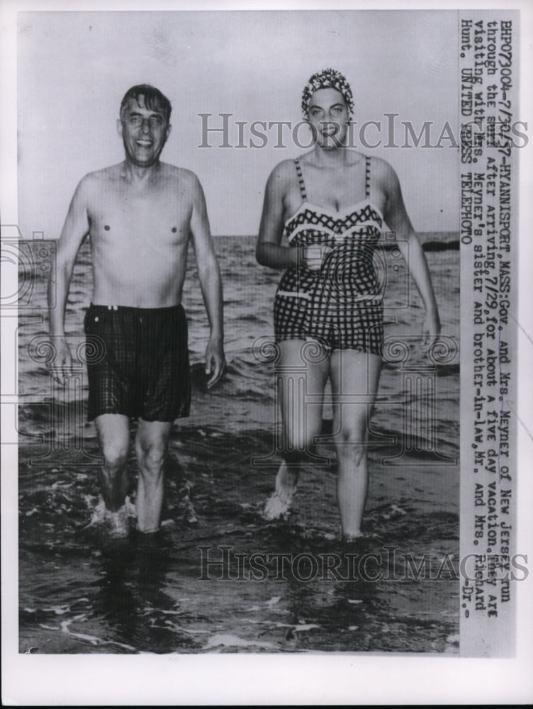 Load image into Gallery viewer, 1957 Press Photo NJ Governor &amp; Mrs Robert Meyner at Hyannisport Massachusets
