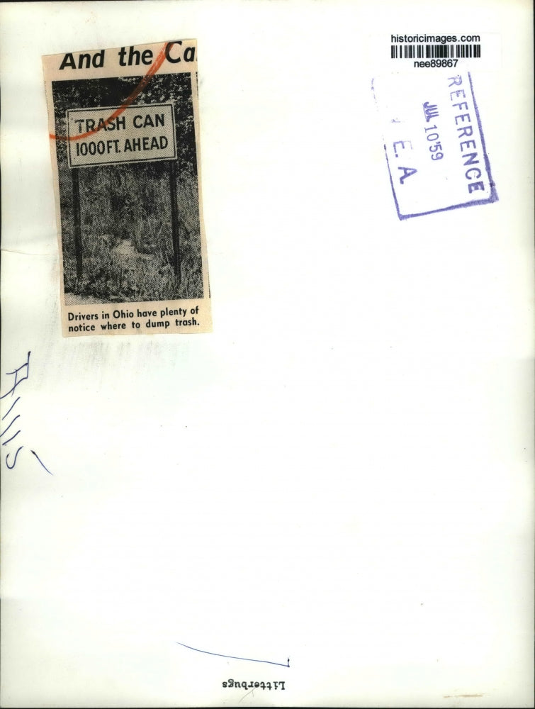 1959 Press Photo Signs for Drivers in Ohio where to dump trash - nee89867