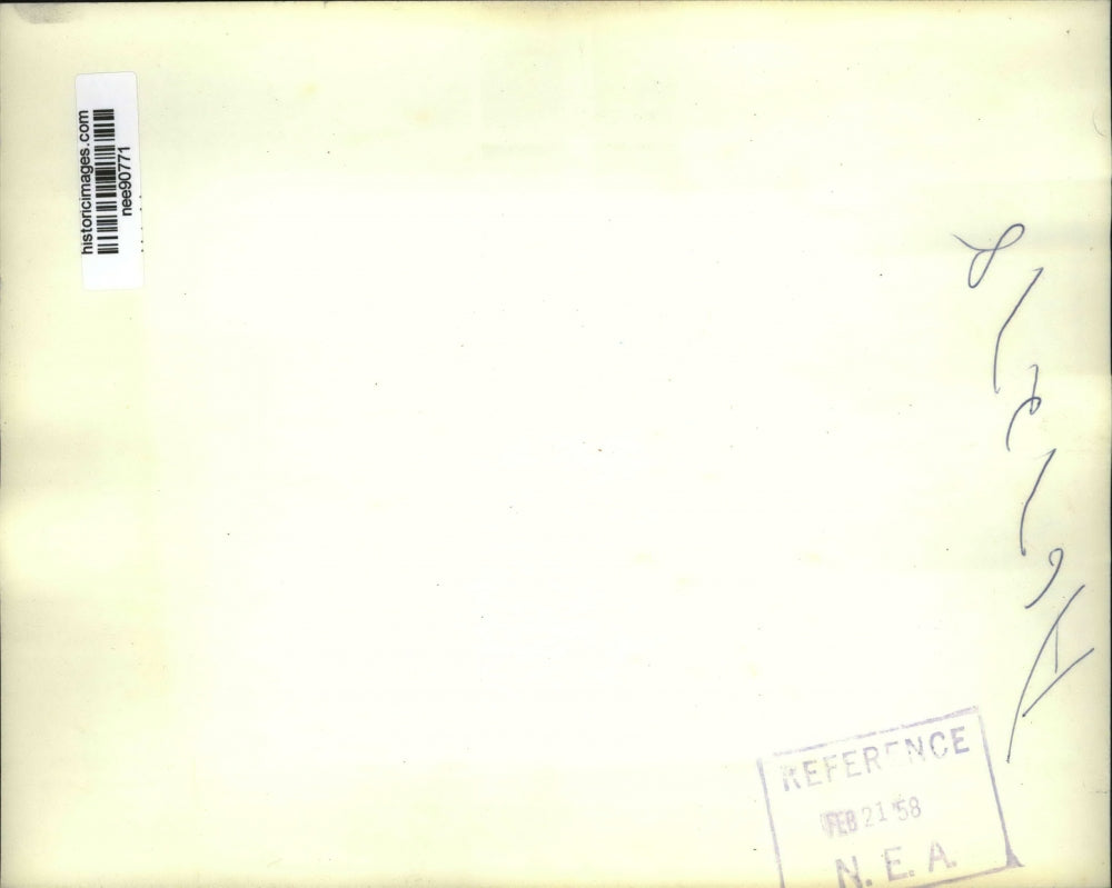 1958 Press Photo Pres. Eisenhower and wife greeted by George m Humphrey and wife