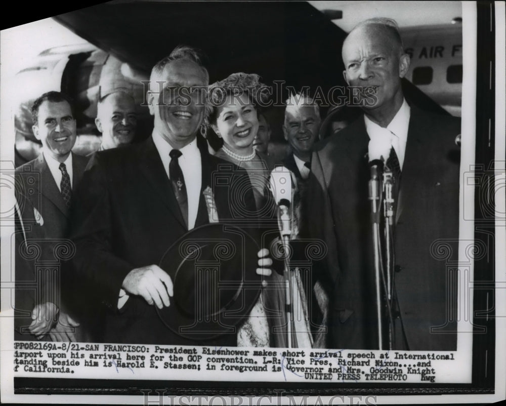 1956 Press Photo Pres. Eisenhower speech at International Aiport upon arrival