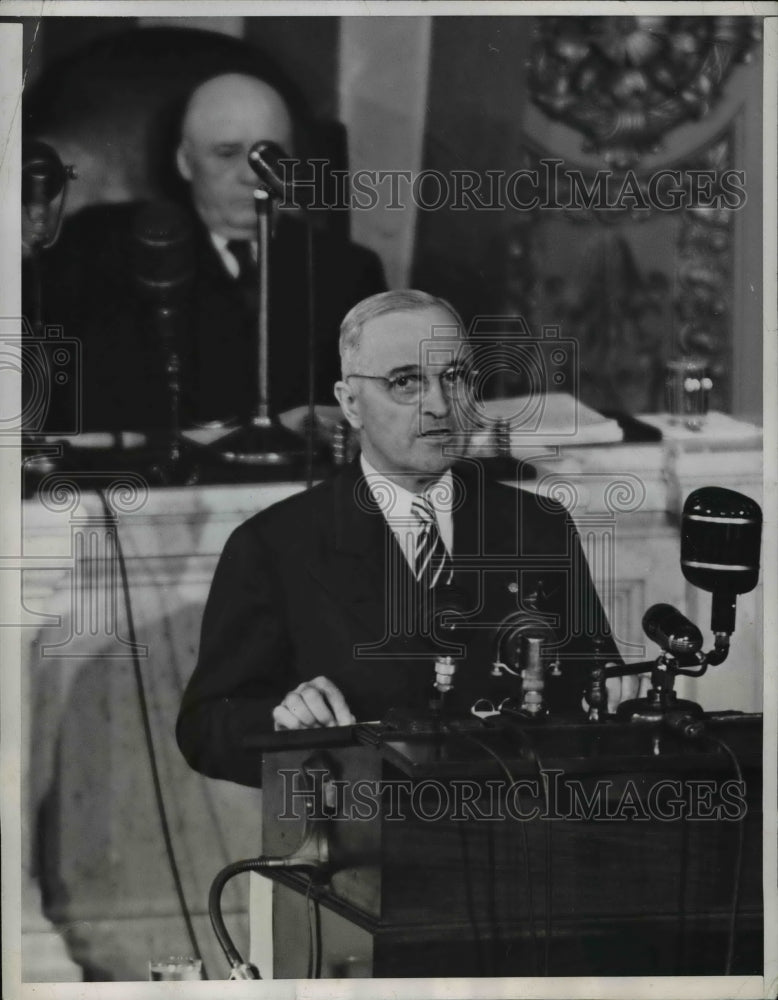 1946 Press Photo Pres. Harry Truman addressed a joint session of Congress