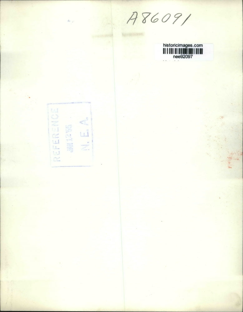 1956 Press Photo Premier Pierre Mendes-France As He Leaves The Building