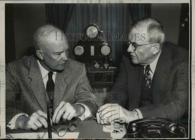 Load image into Gallery viewer, 1936 Press Photo President Eisenhower and Secretary of State John Foster Dulles
