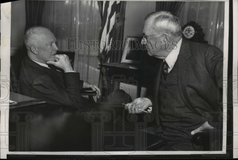 Load image into Gallery viewer, 1957 Press Photo President Eisenhower And John Foster Dulles At The White House
