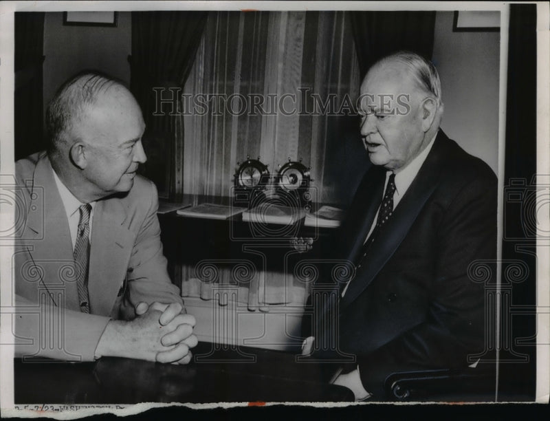 Load image into Gallery viewer, 1953 Press Photo President Dwight Eisenhower and Herbert Hoover - nee93430
