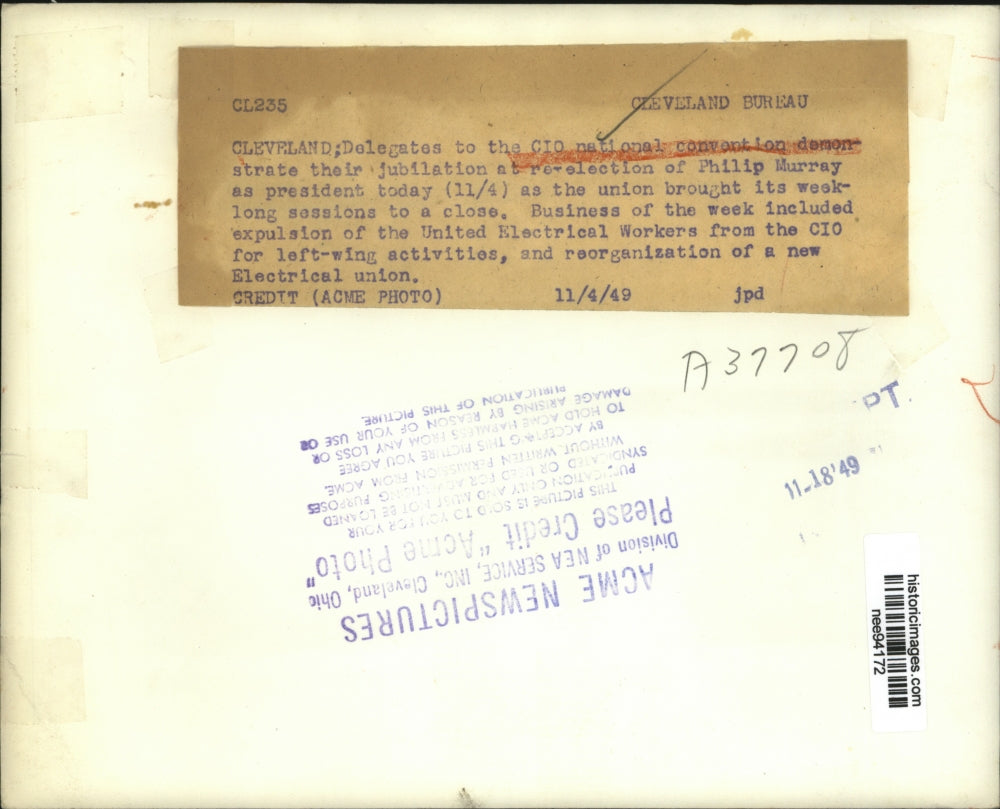 1949 Press Photo Delegates to CIO national convention celebrate reelection