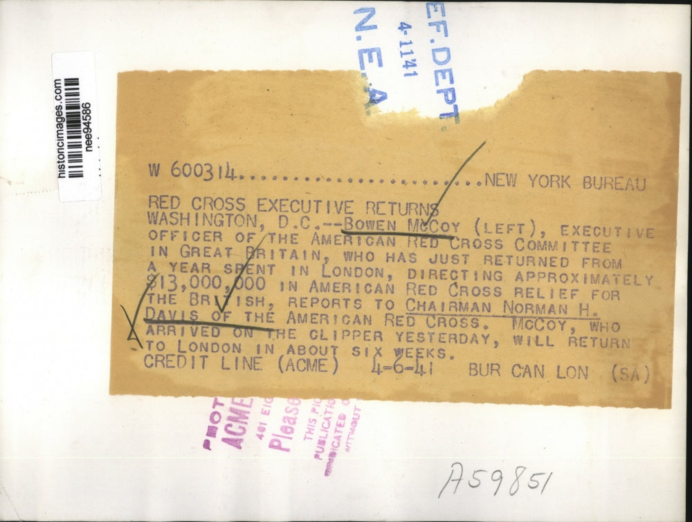 1941 Press Photo Bowen McCoy of the American Red Cross Committee - nee94586