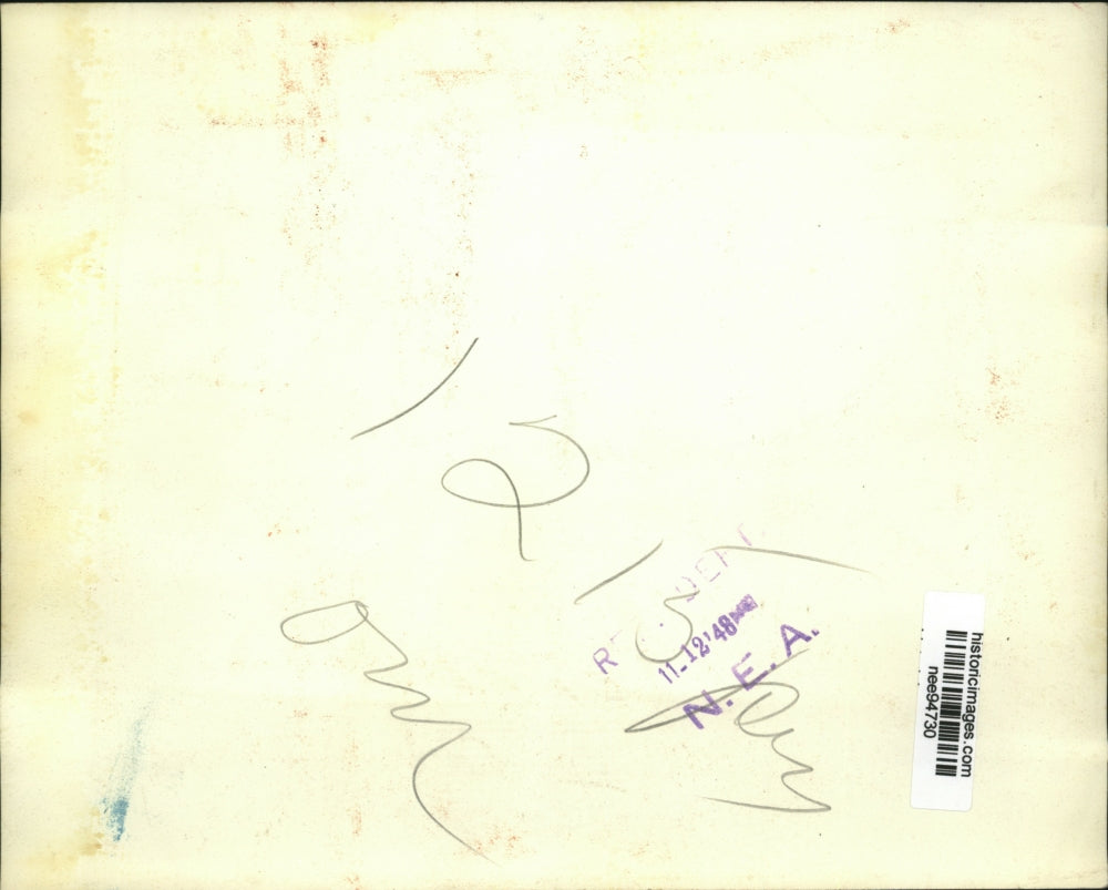 1948 Press Photo President Truman with his family at Union Station - nee94730