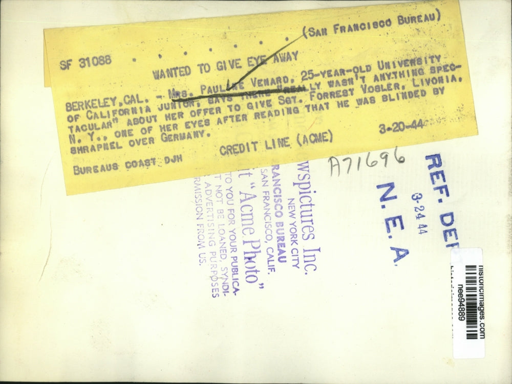 1944 Press Photo Student Pauline Venard Offers Eye To Blinded Soldier