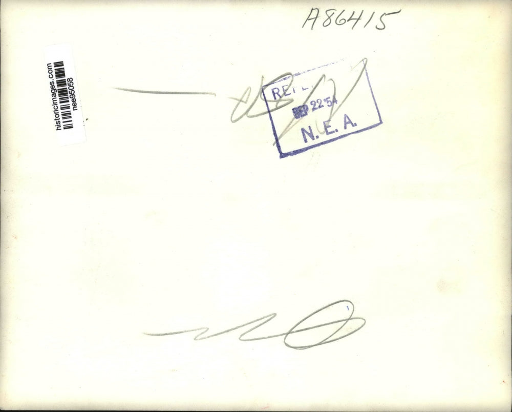 1954 Press Photo Ernest Bettman one of survivor of KLM Airlines crash at Ireland