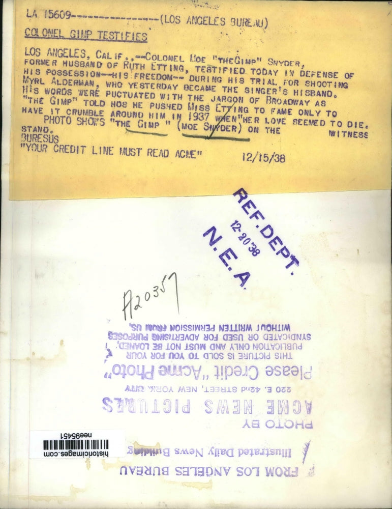 1938 Press Photo Moe Snyder takes stand in murder trial - nee95451