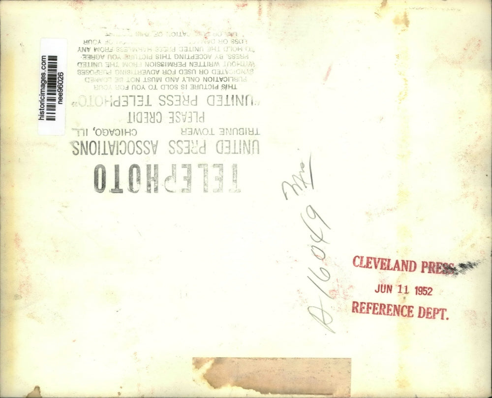 1952 Press Photo Pres.Dwight Eisenhower and wife at Columbia University