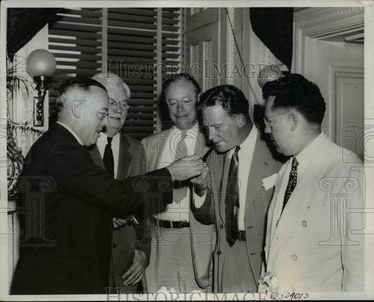 1939 Press Photo Republicans honoring Hill Blackett, new committeeman from IL