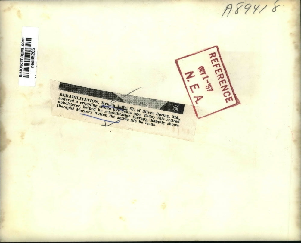 1957 Press Photo Hyman Jaffe And Therapost Margery Button - nee96265