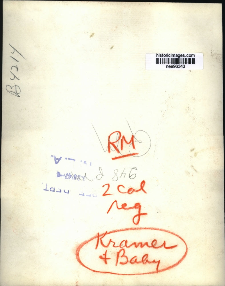 1947 Press Photo Jack Kramer Champion in National Singles Matches with son