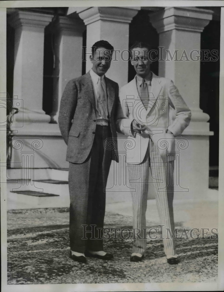1934 Press Photo James Sheridan And James Dooling Vacationed At St. George Beach