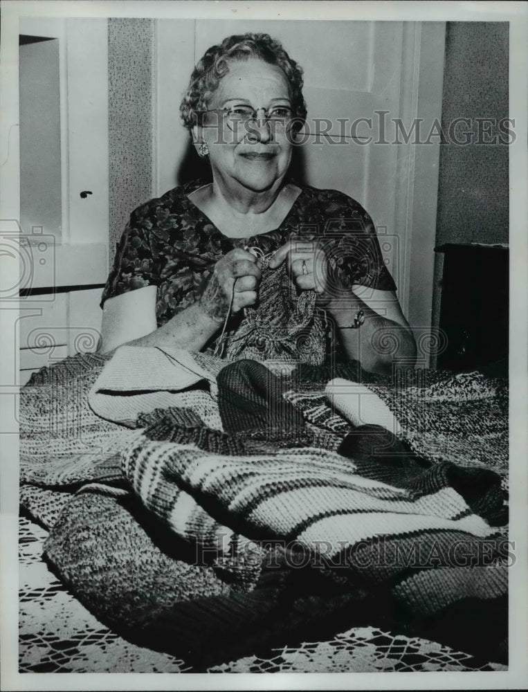 1962 Press Photo Mrs. Leonora Eaton Of Los Angeles California - nee96472