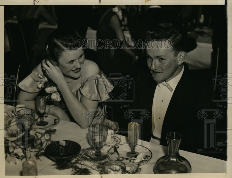 Load image into Gallery viewer, 1938 Press Photo Agnes Doherty niece of Sen. O'Mahoney and Paul Ryan hold dance
