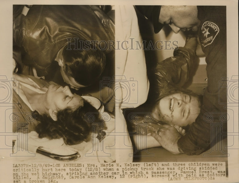 Load image into Gallery viewer, 1949 Press Photo Mrs.Marie M.Kelsey and Three Children hurt in auto accident
