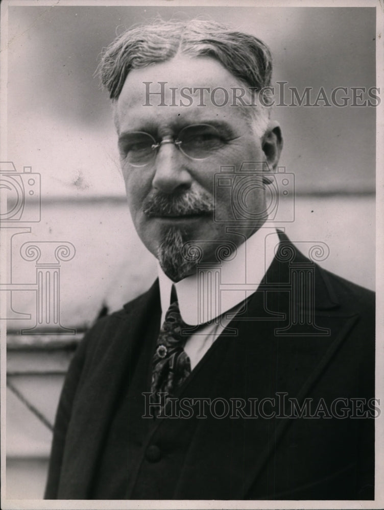 1922 Press Photo D.M. Liuward, Hotel Manager - nee97861