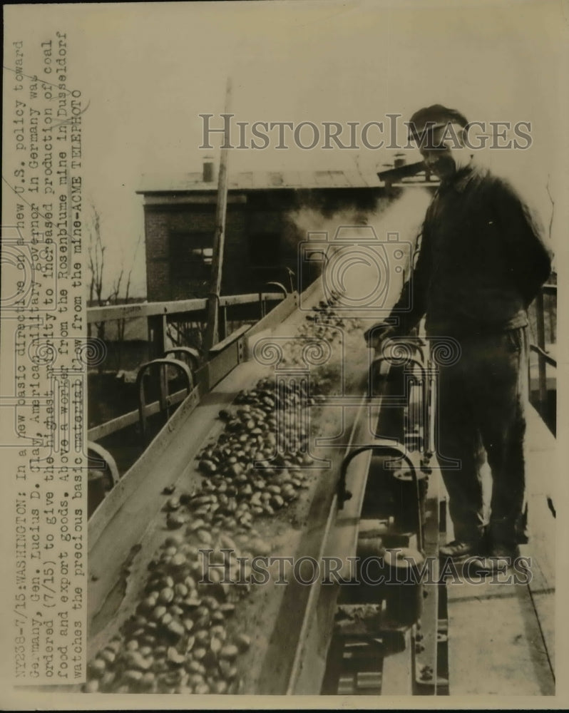 1947 Press Photo Rosenblume mine in Dusseldorf, material flow from the mine