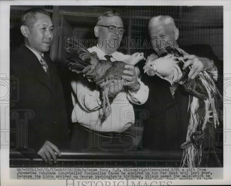 Load image into Gallery viewer, 1955 Press Photo Defense Sec.C.E Wilson received gift from Japan-Yokohoma
