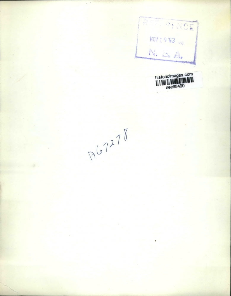 1963 Press Photo Mrs.Mamie Eisenhower posed for photographers on 67th Birthday