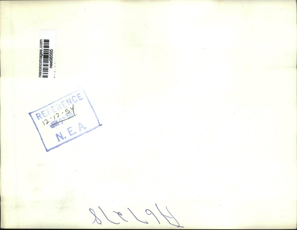 1954 Press Photo Pres. Eisenhower greeted by Marshall McNeil of Gridiron Club