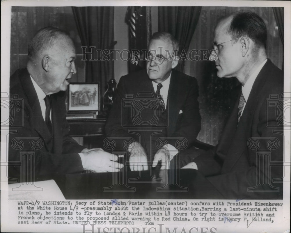 1954 Press Photo Pres.Eisenhower with John Foster Dulles and Henry F.Holland