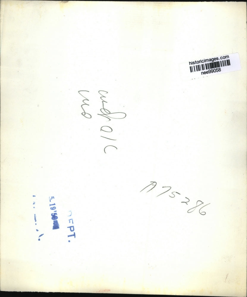 1950 Press Photo Rep.George Smathers of Florida embrace his wife - nee99058