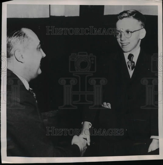 1952 Press Photo Kidnapping Victim Charley Joe Tipp (Bonnie Thompson), Judge